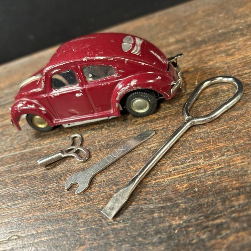 Vtg toy dux - toy,